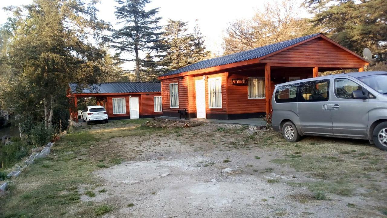 Cabañas los Plátanos La Granja Exterior foto
